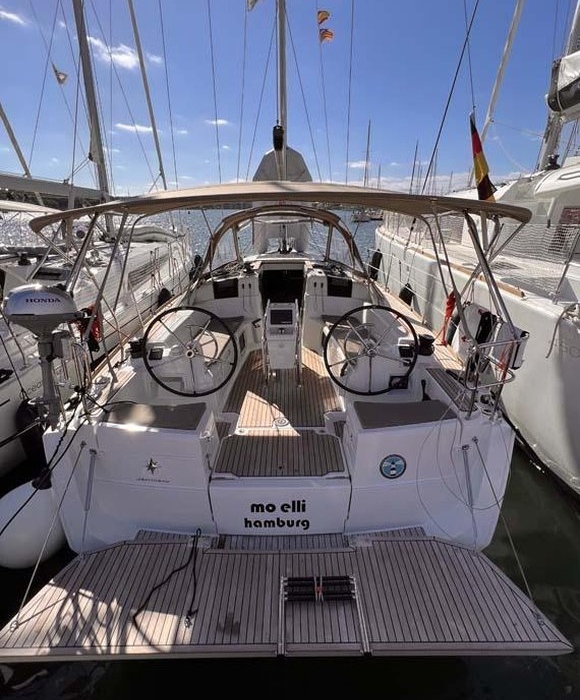 MoElli | Sun Odyssey 389 photo 1