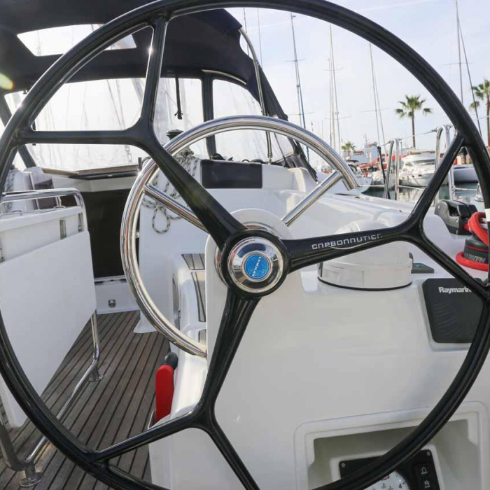 Sunny | Sun Odyssey 419 photo 5