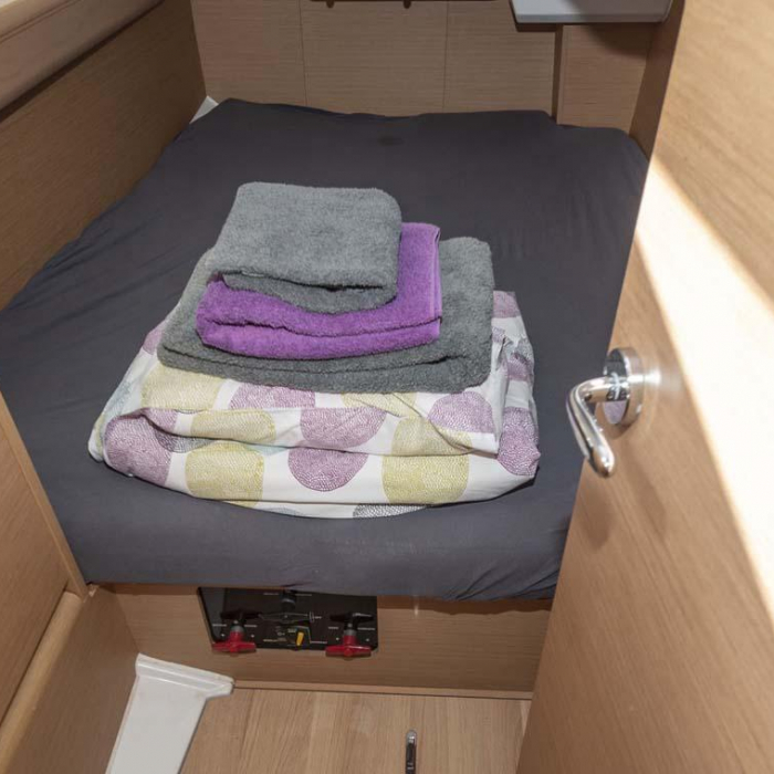 Marie | Sun Odyssey 389 photo 18