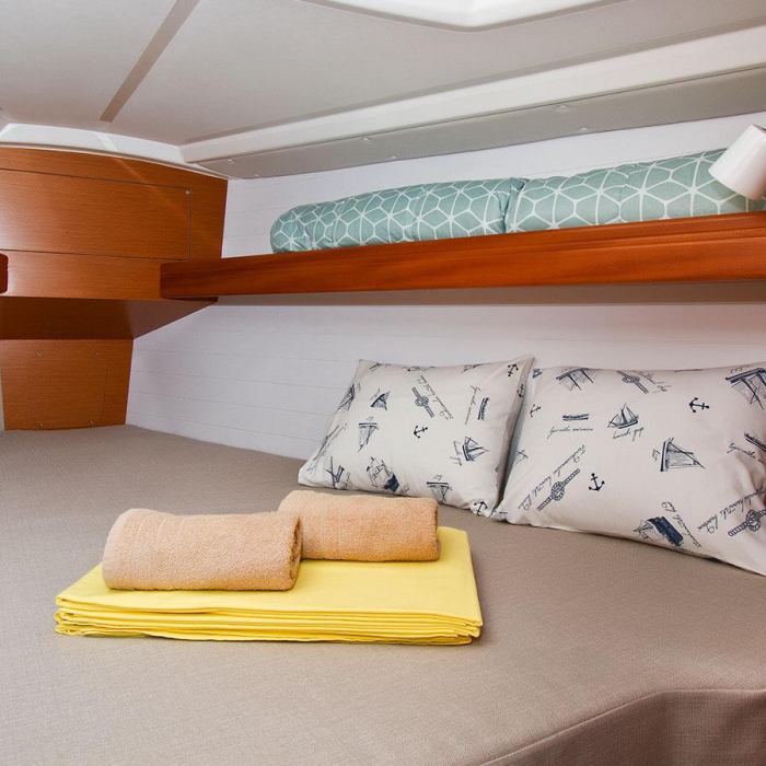 Artina | Bavaria Cruiser 34 photo 4