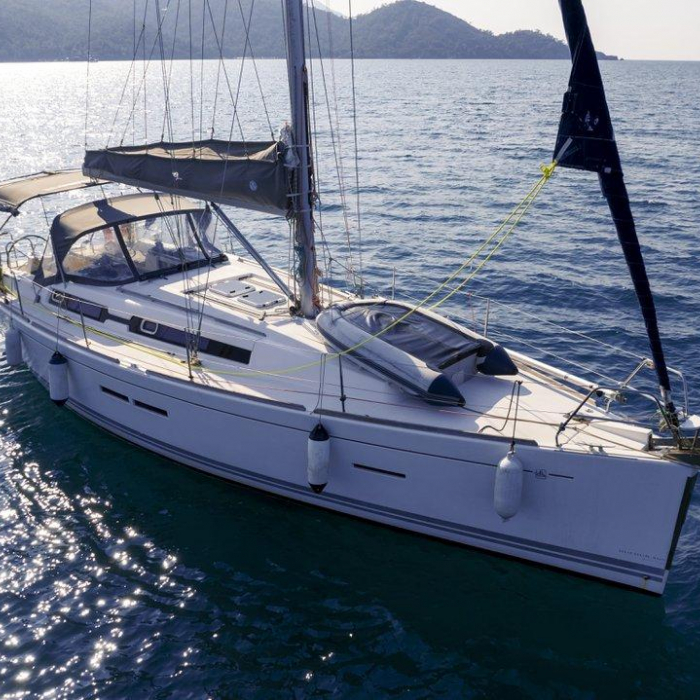 Daphne-S | Dufour 405 GL photo 15