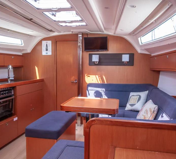 Quintessa | Bavaria Cruiser 41 photo 10