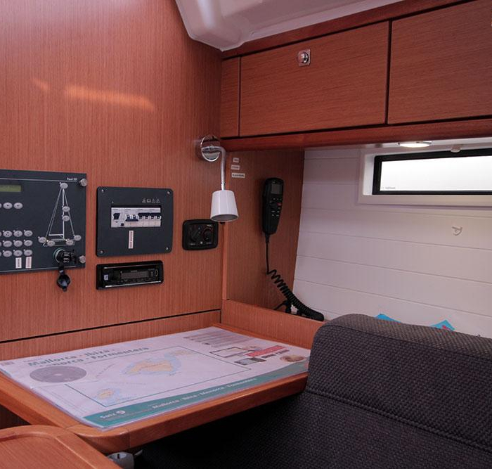 Black Pearl | Bavaria Cruiser 37 photo 8