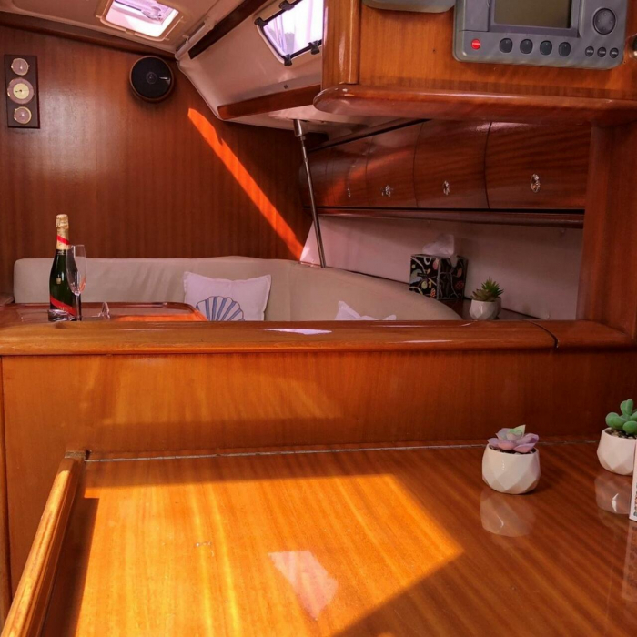 Tommy | Bavaria 38 photo 12