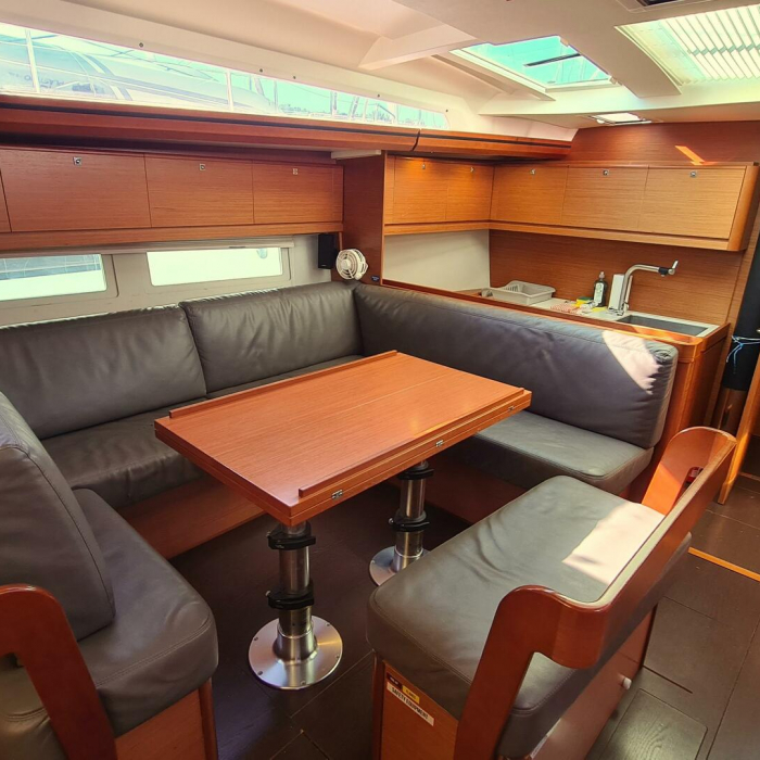 Fregate | Dufour 520 GL photo 11