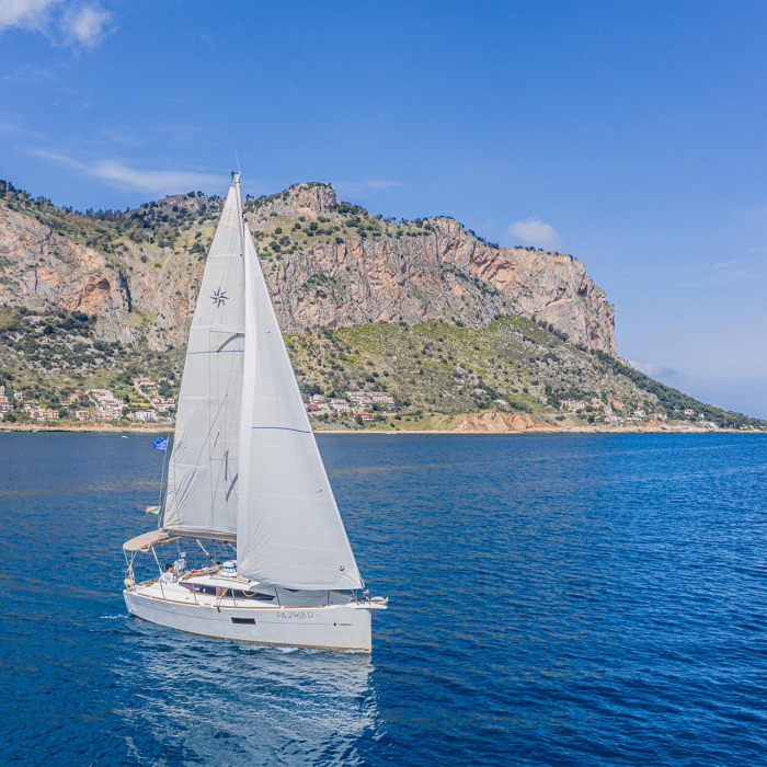 Hija del Viento | Sun Odyssey 319 photo 3