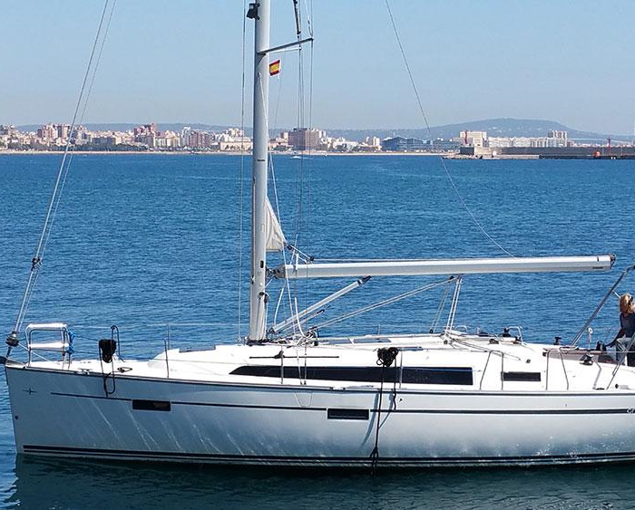 Black Pearl | Bavaria Cruiser 37 photo 1