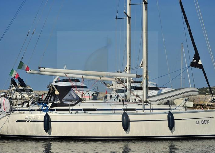 Tommy | Bavaria 38 photo 4