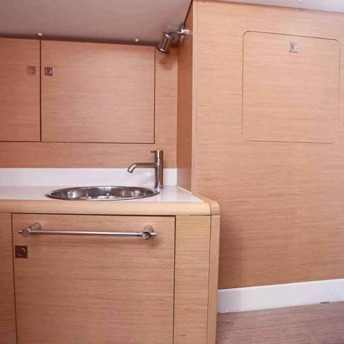 Sunny | Sun Odyssey 419 photo 16