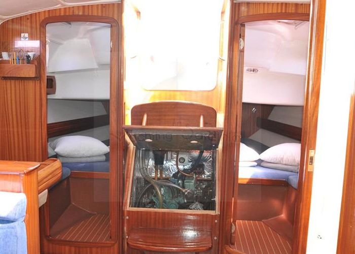 Tommy | Bavaria 38 photo 23