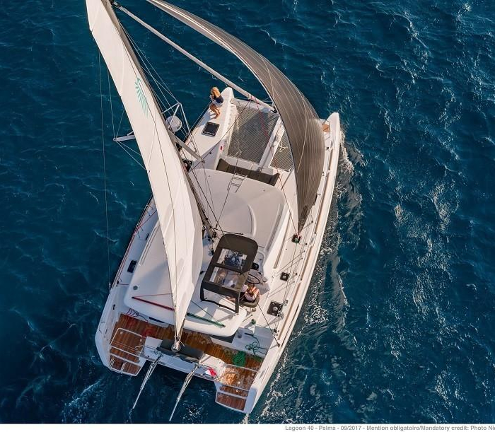 Kowalski | Lagoon 40 photo 5