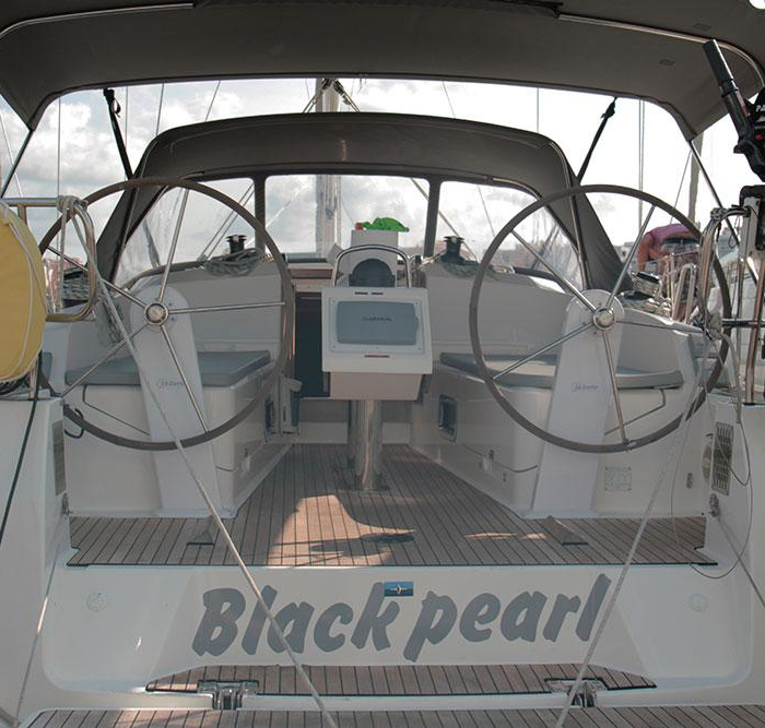 Black Pearl | Bavaria Cruiser 37 photo 9