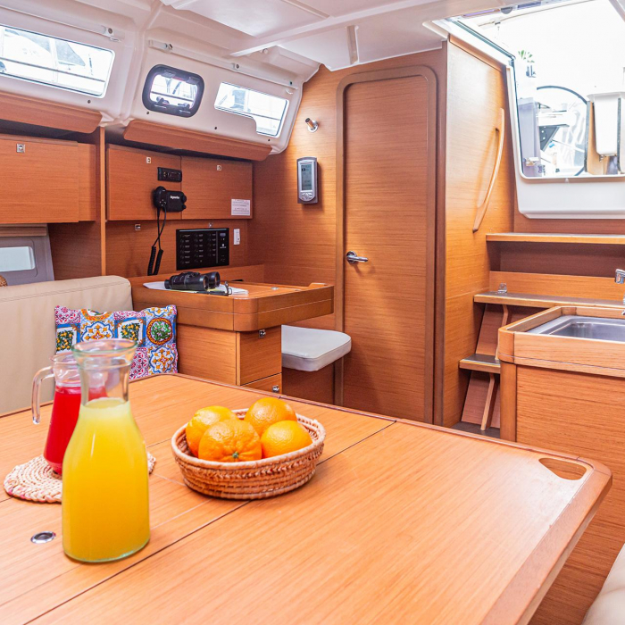 Smile Planet | Dufour 360 GL photo 5