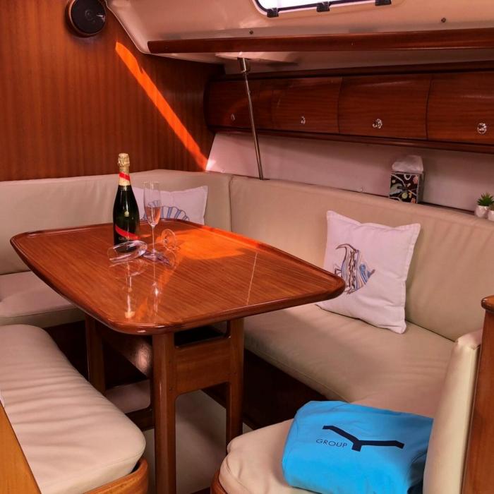 Tommy | Bavaria 38 photo 16