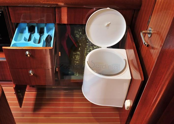 Tommy | Bavaria 38 photo 15