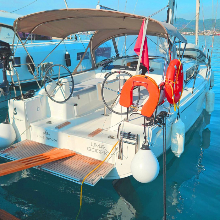 Lima | Oceanis 30.1 photo 6