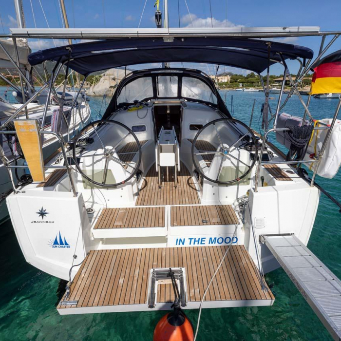 In The Mood | Sun Odyssey 349 photo 1