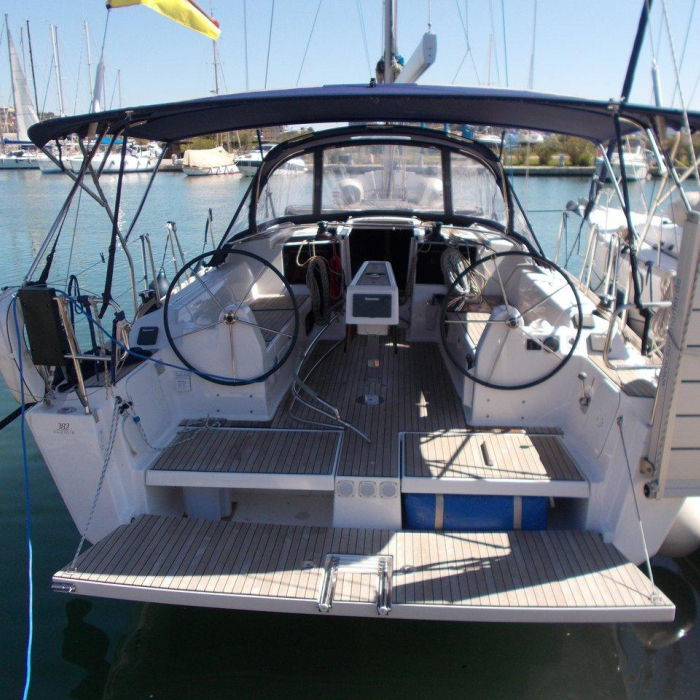 Fever | Dufour 382 GL photo 1