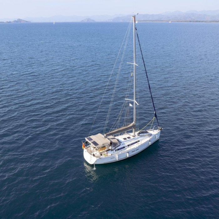 Daphne-S | Dufour 405 GL photo 12