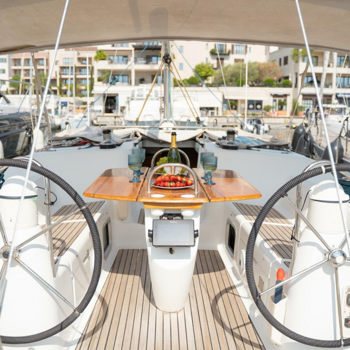 Azure | Sun Odyssey 40.3 photo 1