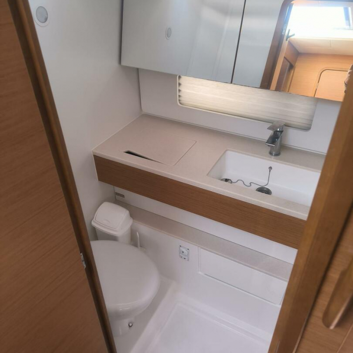 Momo | Dufour 37 photo 4