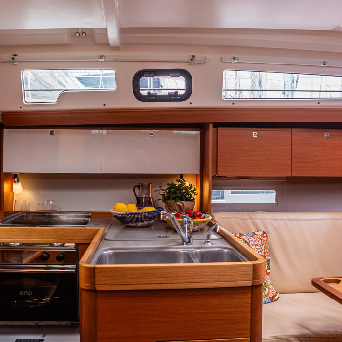 Smile Planet | Dufour 360 GL photo 3