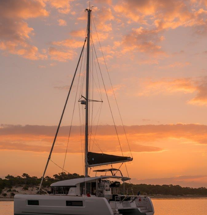 JECKY'S BACK | Lagoon 40 photo 3