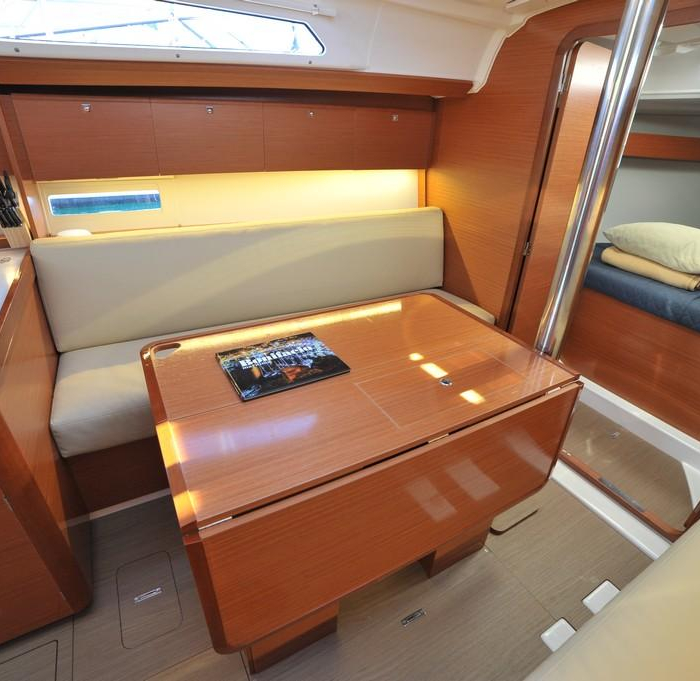 Else | Dufour 360 GL photo 24