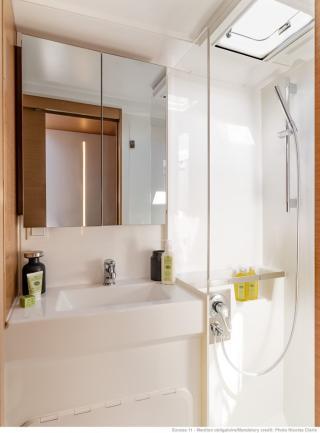 Seazam | Excess 11 photo 10